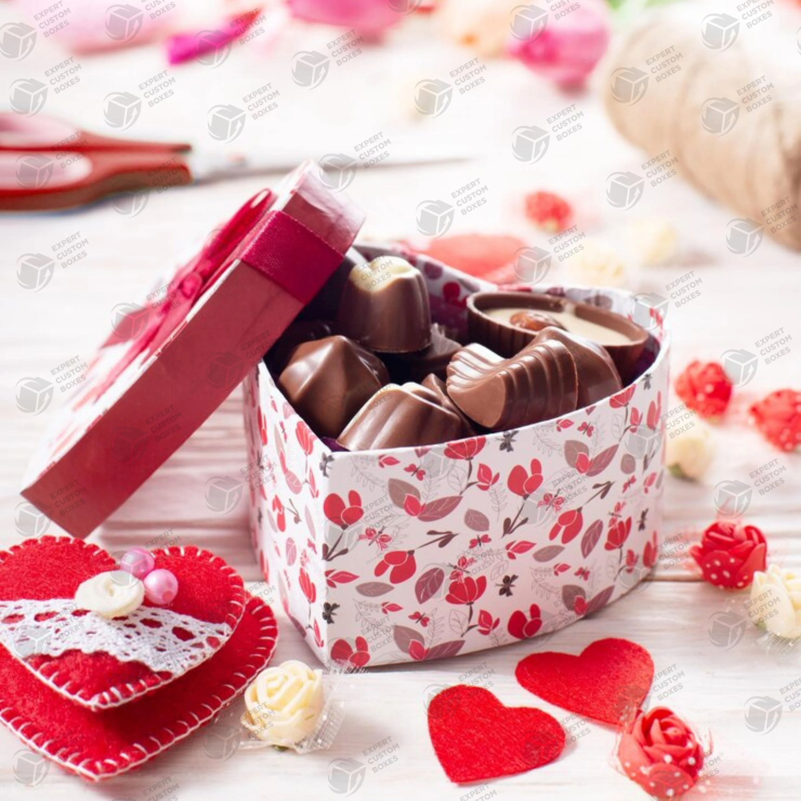 custom-valentines-chocolate-box.webp