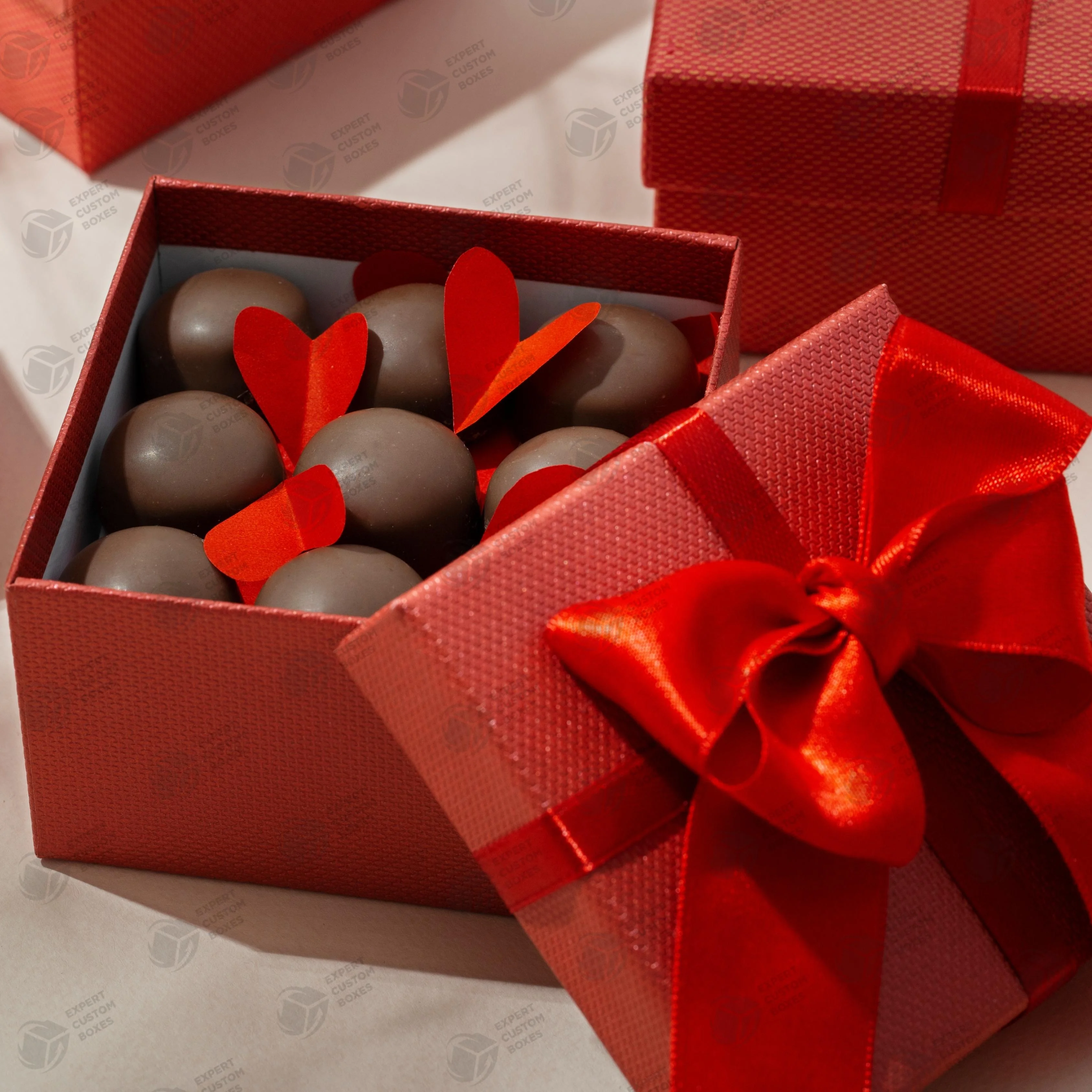 custom-valentines-chocolate-boxes.webp